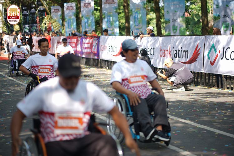 Race photo from Kediri Half Marathon 2024