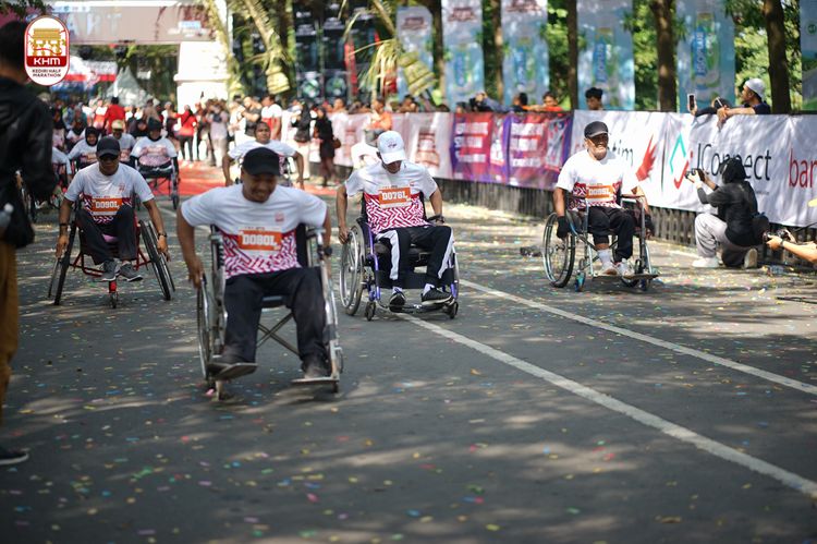 Race photo from Kediri Half Marathon 2024