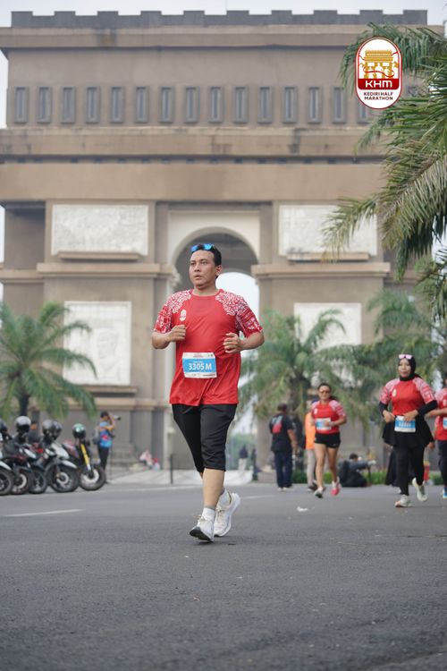 Race photo from Kediri Half Marathon 2025
