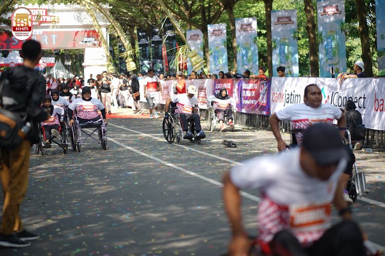 Race photo from Kediri Half Marathon 2024
