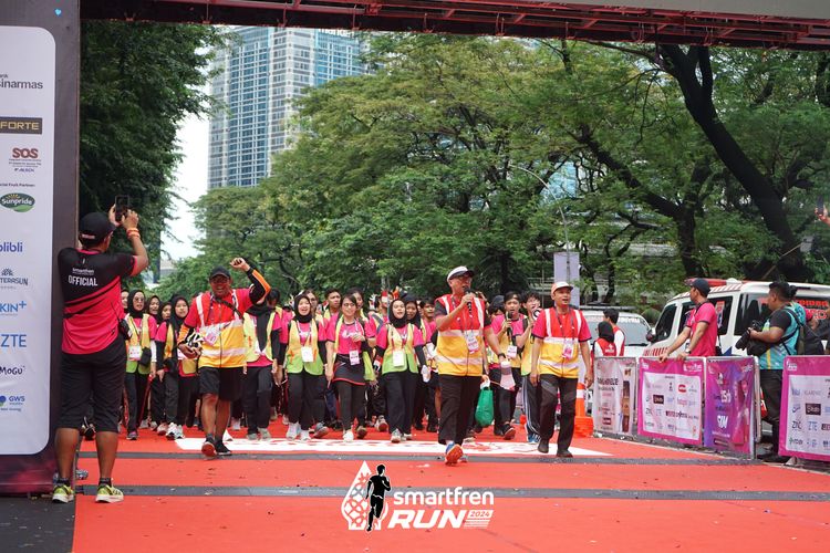 Race photo from Smartfren Run 2024