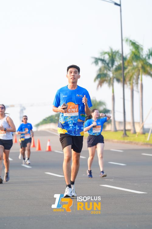 Race photo from ISOPLUS RUN 2025 - JAKARTA