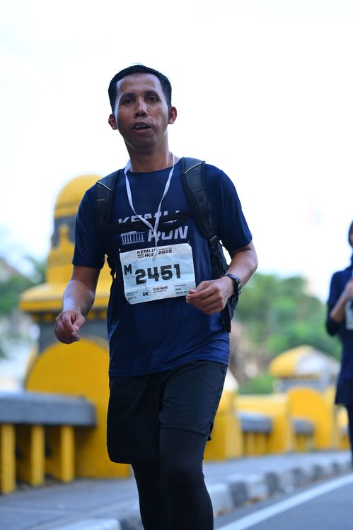 Race photo from KEMLU RUN 2025