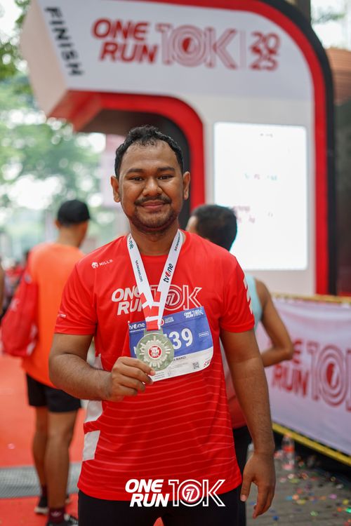 Race photo from ONE RUN 10K 2025
