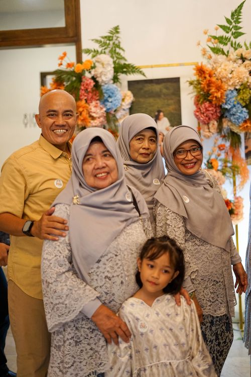 Race photo from Pernikahan Safira & Mugi