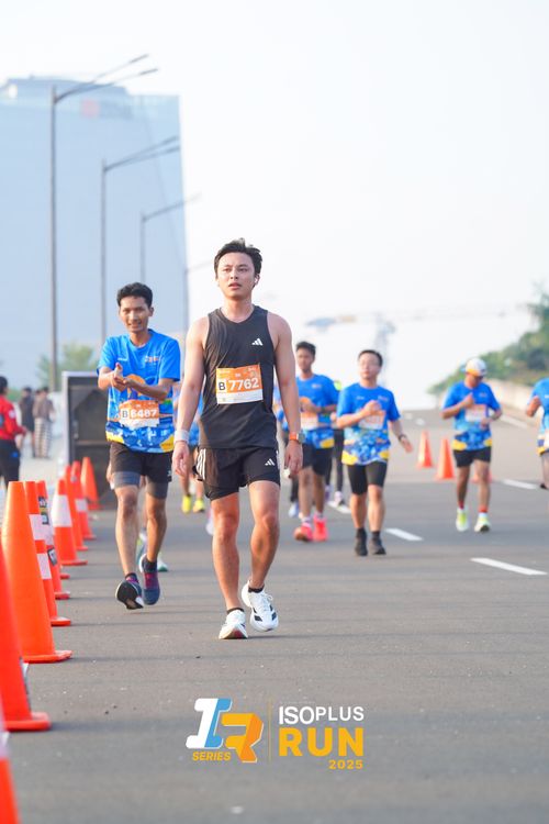 Race photo from ISOPLUS RUN 2025 - JAKARTA