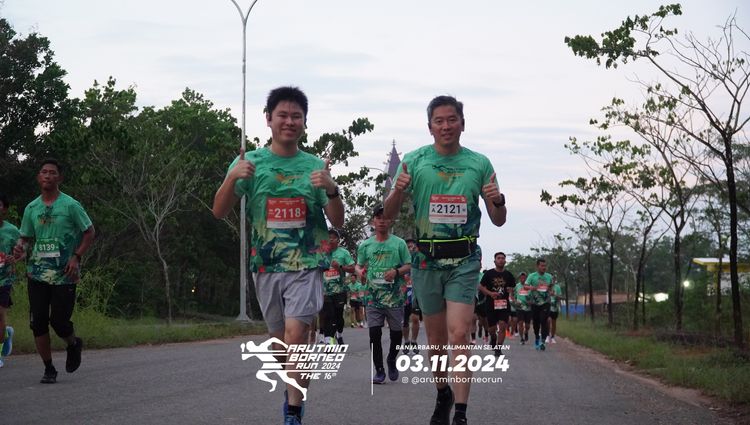 Race photo from Arutmin Borneo Run 2024