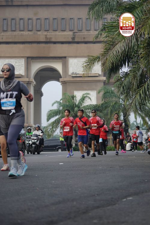 Race photo from Kediri Half Marathon 2025