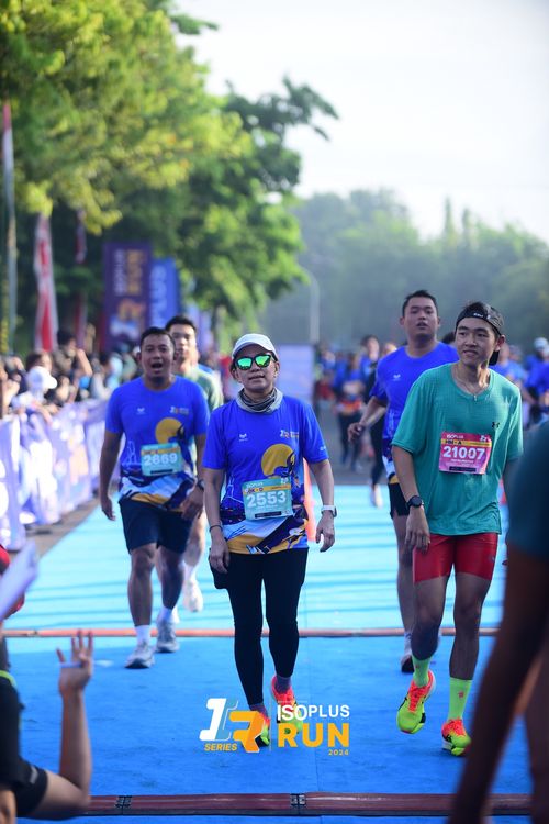 Race photo from Isoplus Run 2024 Surabaya