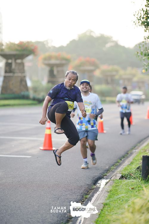 Race photo from Taman Budaya x BOGORUN 2025