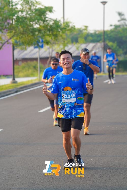 Race photo from ISOPLUS RUN 2025 - JAKARTA