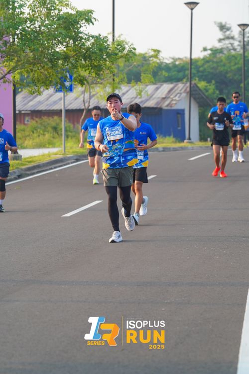 Race photo from ISOPLUS RUN 2025 - JAKARTA
