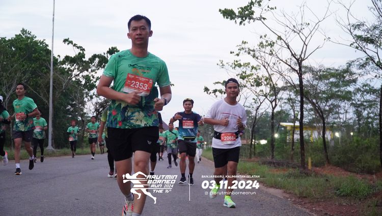 Race photo from Arutmin Borneo Run 2024
