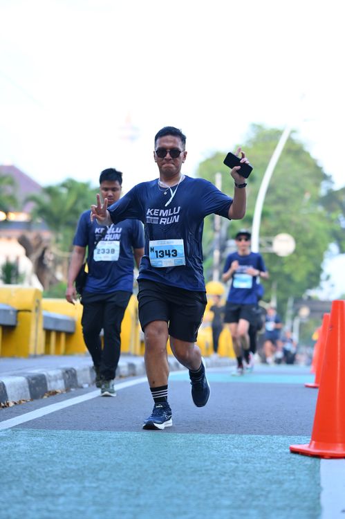 Race photo from KEMLU RUN 2025