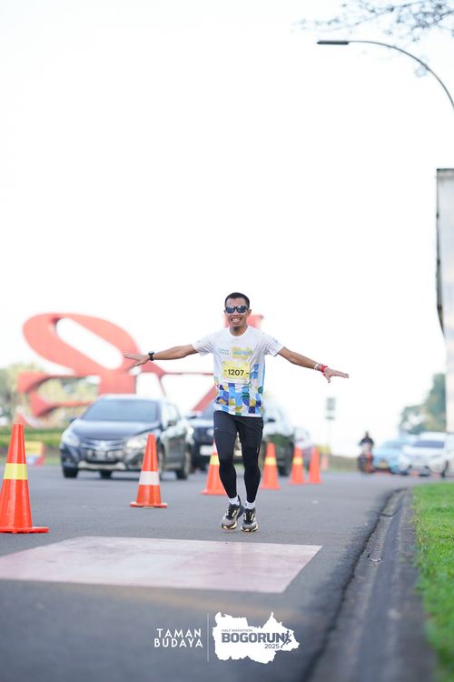 Race photo from Taman Budaya x BOGORUN 2025