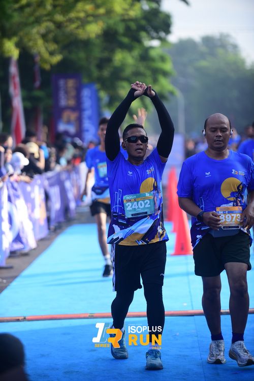 Race photo from Isoplus Run 2024 Surabaya