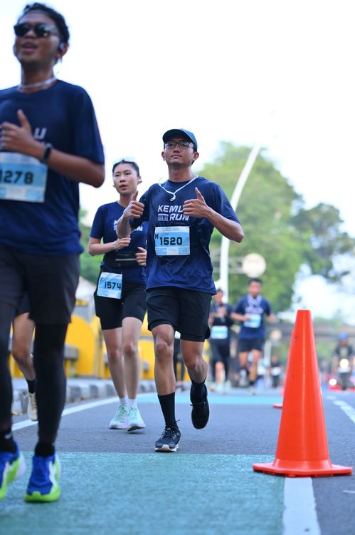 Race photo from KEMLU RUN 2025