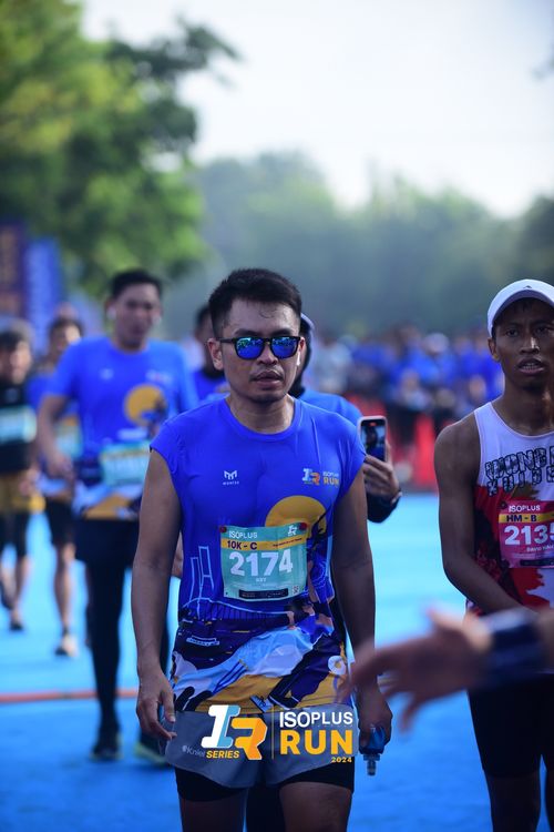Race photo from Isoplus Run 2024 Surabaya