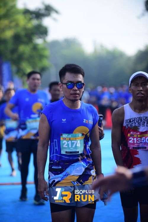 Race photo from Isoplus Run 2024 Surabaya
