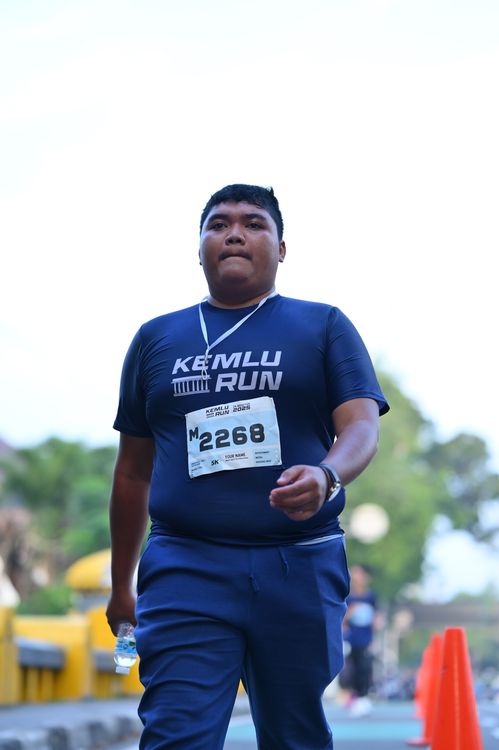 Race photo from KEMLU RUN 2025
