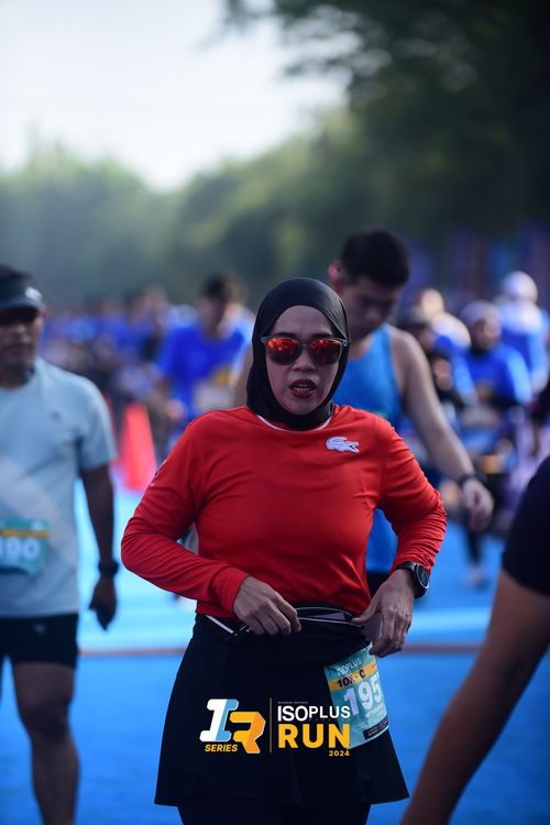 Race photo from Isoplus Run 2024 Surabaya