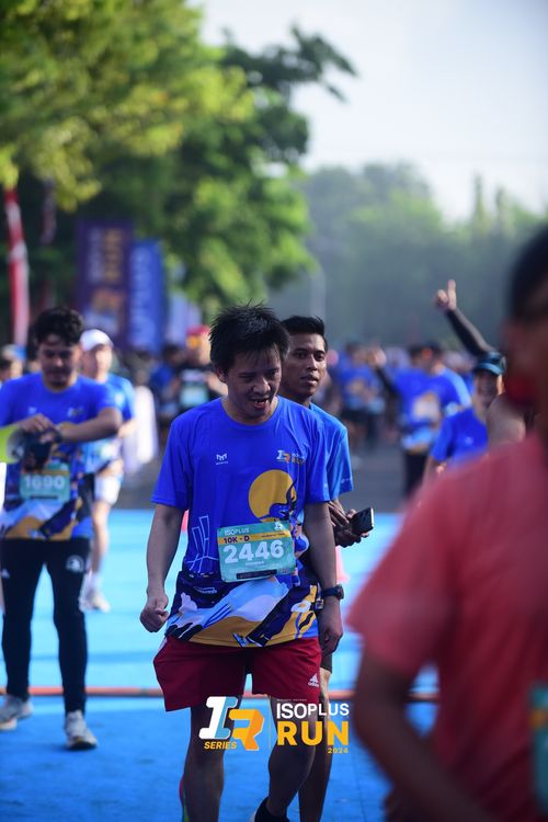 Race photo from Isoplus Run 2024 Surabaya