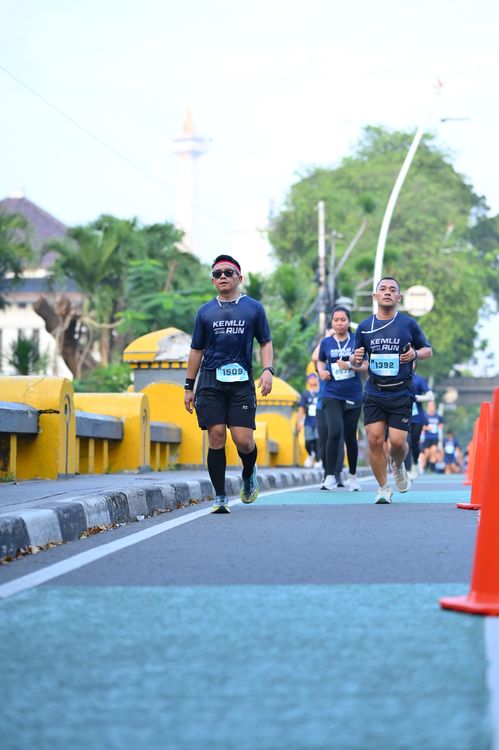 Race photo from KEMLU RUN 2025