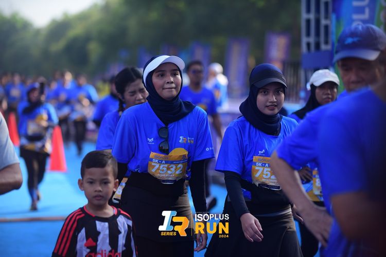 Race photo from Isoplus Run 2024 Surabaya