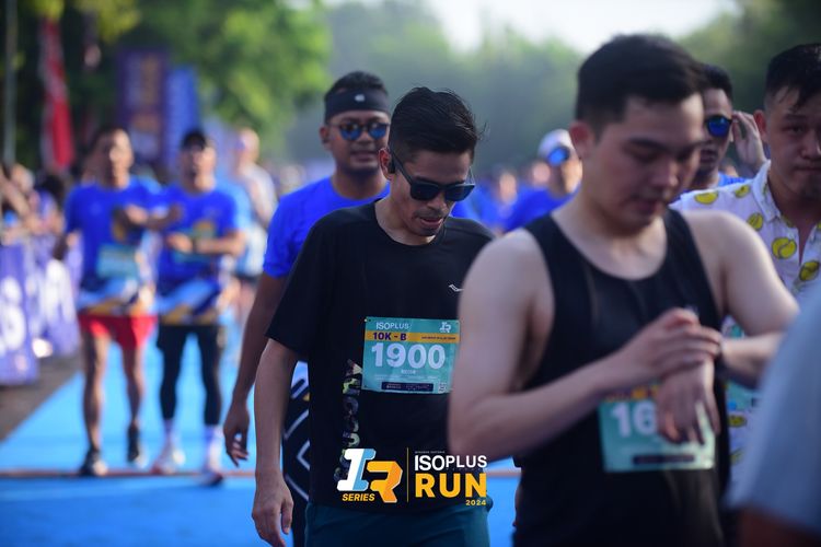 Race photo from Isoplus Run 2024 Surabaya