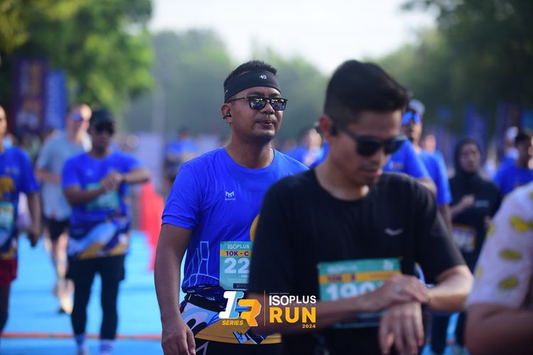 Race photo from Isoplus Run 2024 Surabaya