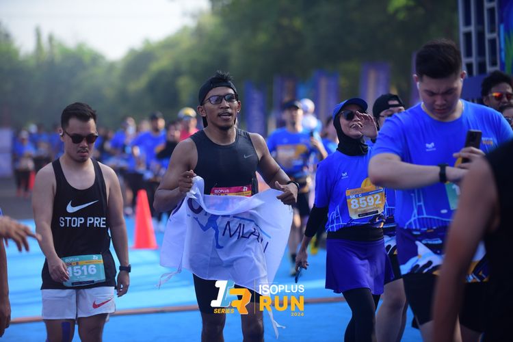 Race photo from Isoplus Run 2024 Surabaya