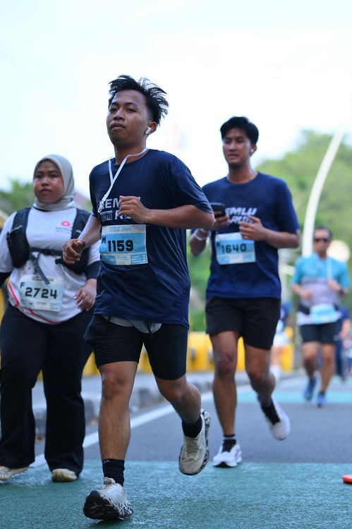 Race photo from KEMLU RUN 2025