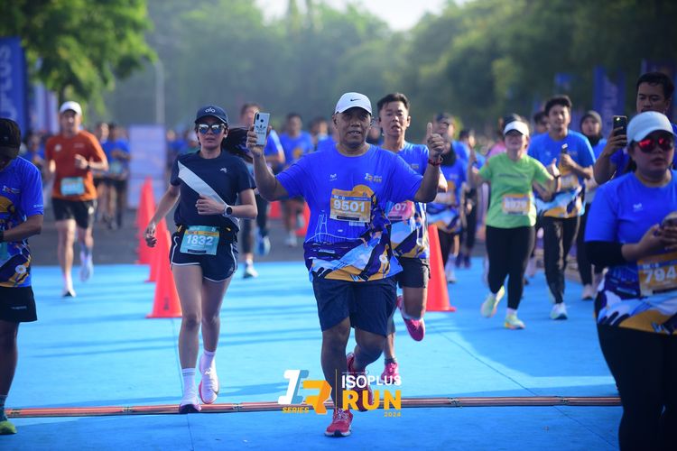 Race photo from Isoplus Run 2024 Surabaya