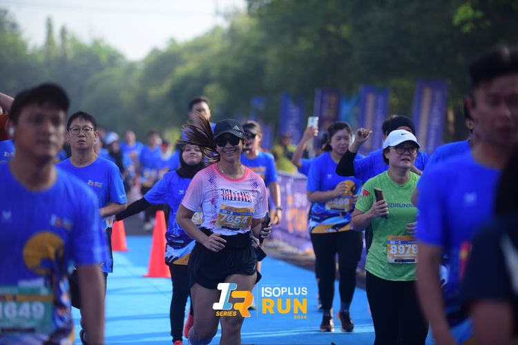 Race photo from Isoplus Run 2024 Surabaya