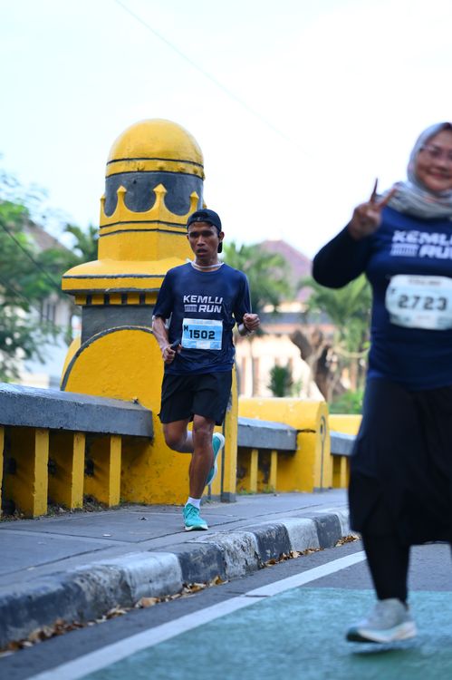 Race photo from KEMLU RUN 2025