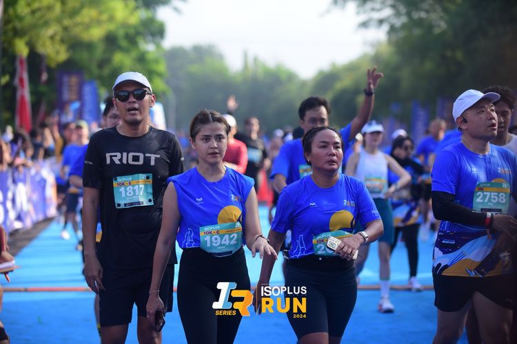 Race photo from Isoplus Run 2024 Surabaya