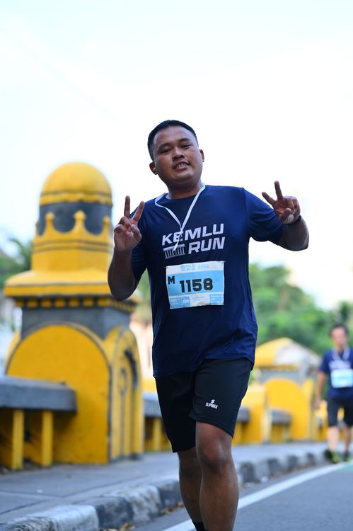 Race photo from KEMLU RUN 2025