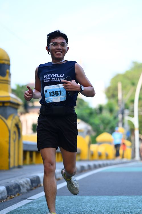 Race photo from KEMLU RUN 2025