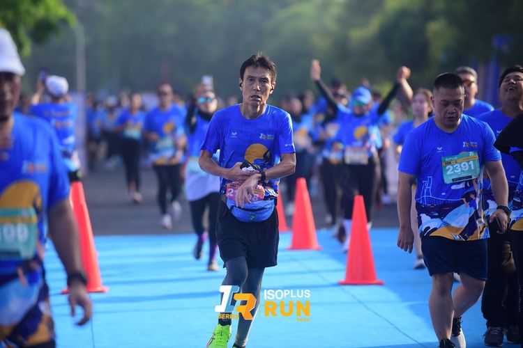 Race photo from Isoplus Run 2024 Surabaya