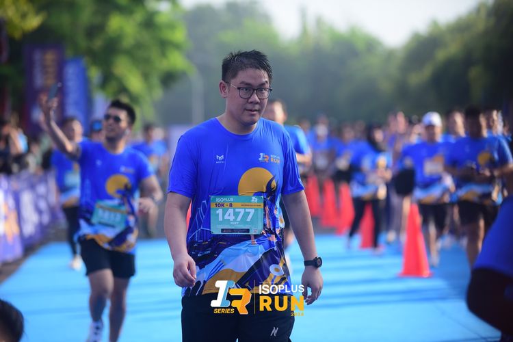 Race photo from Isoplus Run 2024 Surabaya