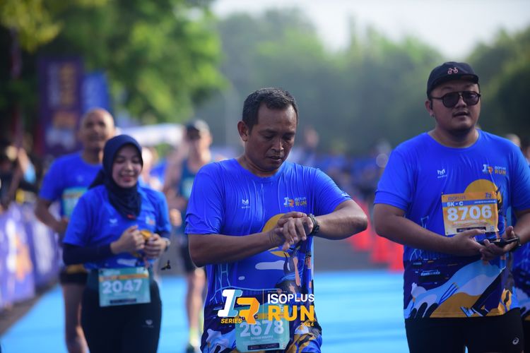 Race photo from Isoplus Run 2024 Surabaya
