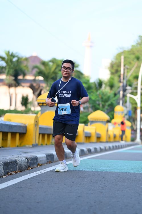 Race photo from KEMLU RUN 2025