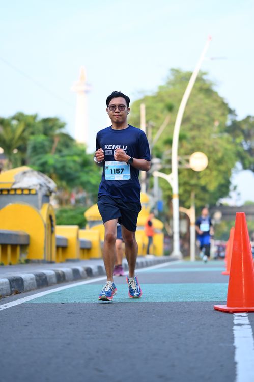 Race photo from KEMLU RUN 2025