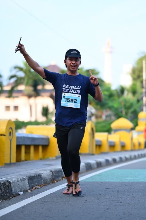 Race photo from KEMLU RUN 2025