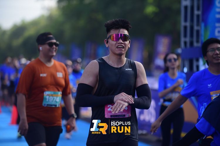 Race photo from Isoplus Run 2024 Surabaya