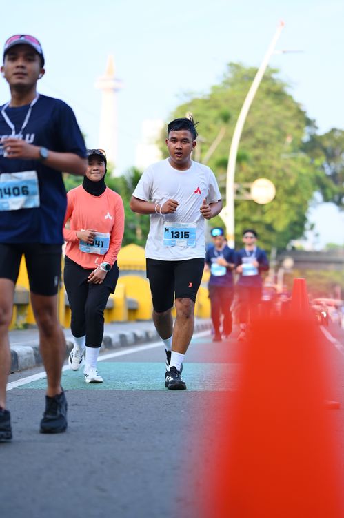 Race photo from KEMLU RUN 2025