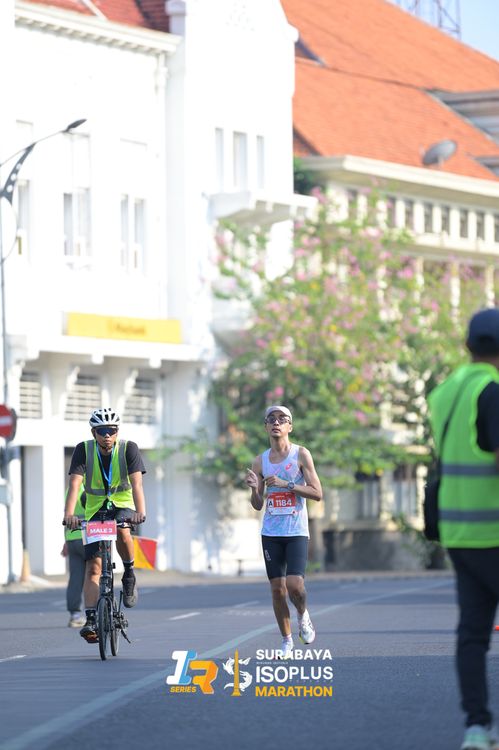 Race photo from SURABAYA ISOPLUS MARATHON 2025