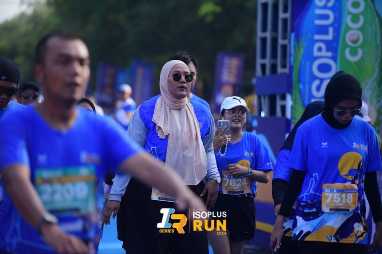 Race photo from Isoplus Run 2024 Surabaya