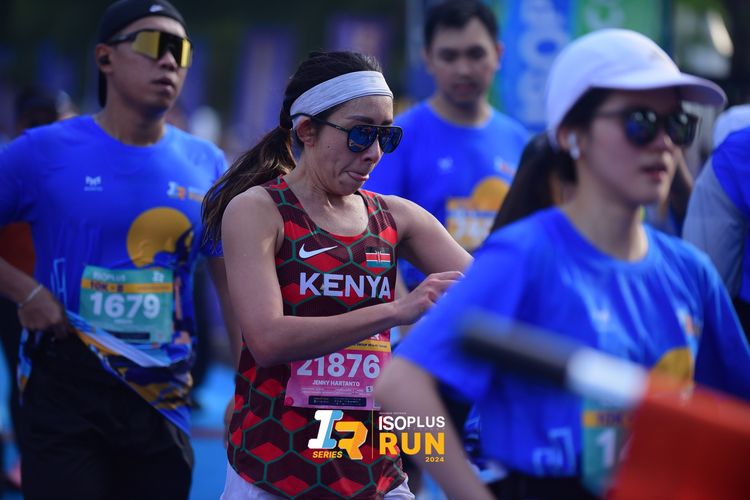 Race photo from Isoplus Run 2024 Surabaya