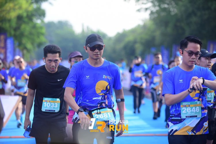 Race photo from Isoplus Run 2024 Surabaya